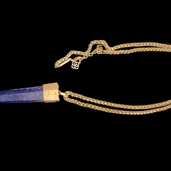 Kendra Scott Jewelry - Kendra Scott Gold Necklace with Blue Pendant